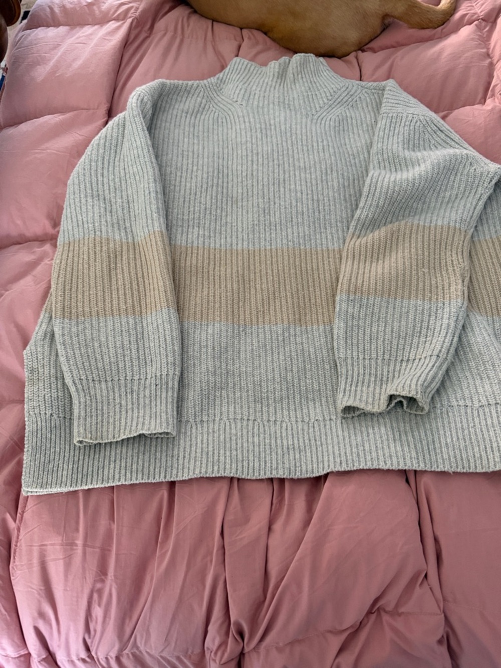 Tuckernuck Light Gray Ribbed Sweater with Beige Stripe